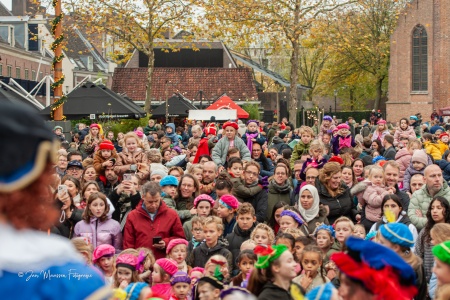 2024-11-16 Intocht Sint 334